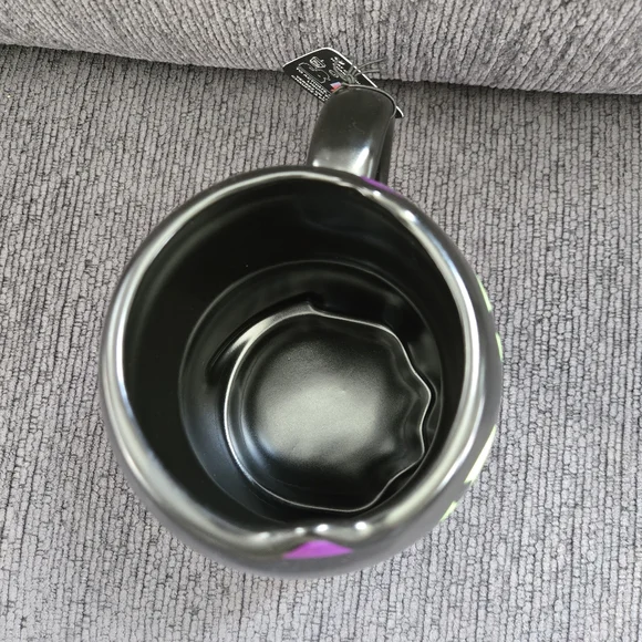 Tim Hortons 2025 Halloween Black Cat Mug New - Picture 8 of 9